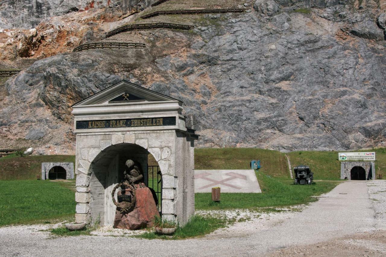 La Casa Di Davide - David Home Cave del Predil Buitenkant foto